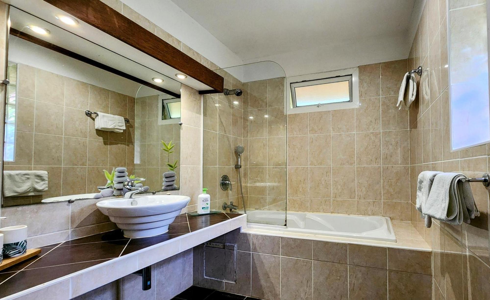 Evasion Bungalow Tropical Spa Sarramea ภายนอก รูปภาพ
